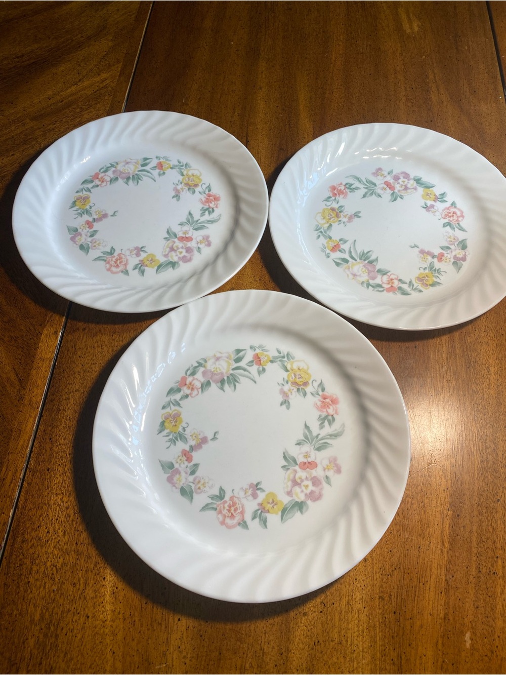 Corelle Garden Portrait 10.25” Dinner Plates with Pink & Yellow Floral Wreath